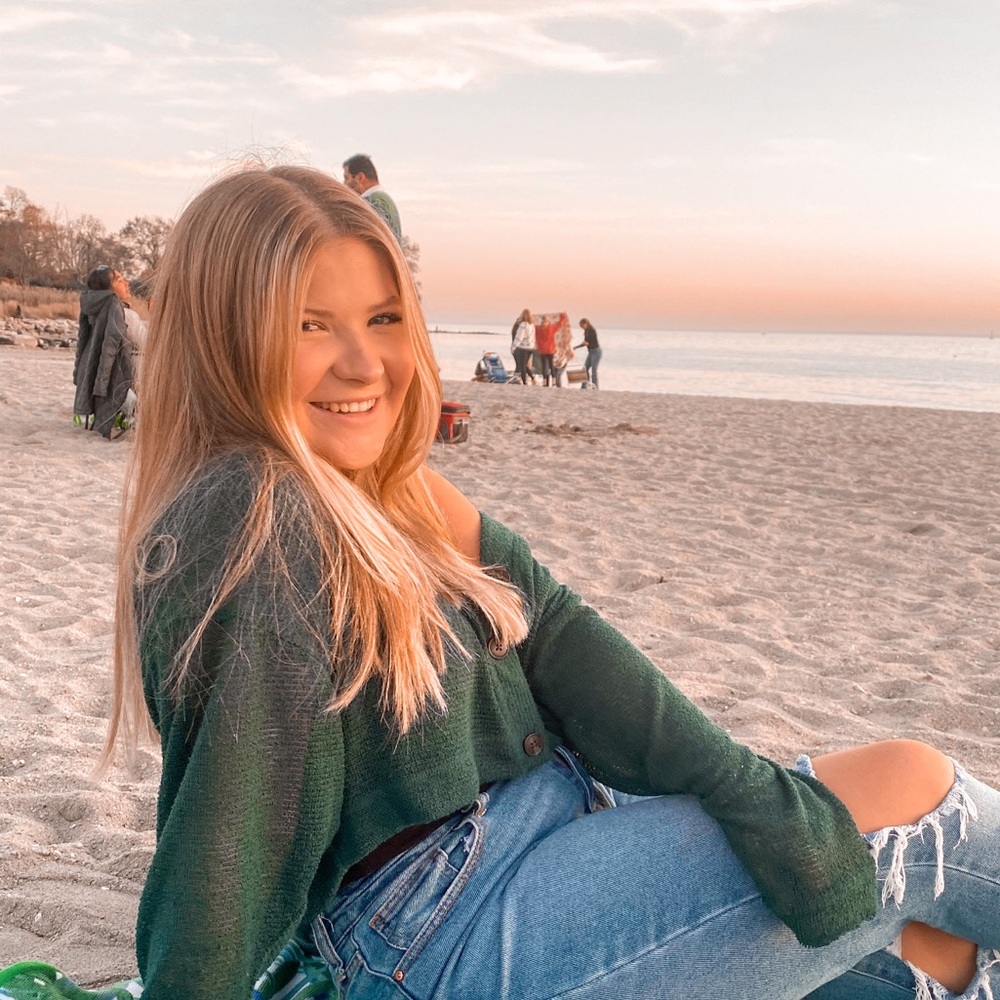 Meet your Posher, Alex